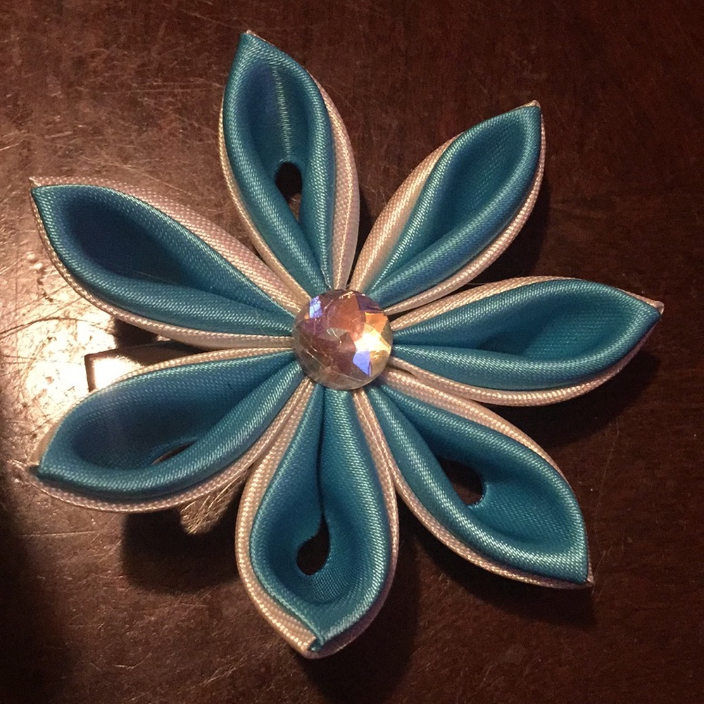 Handmade girl hair bow
